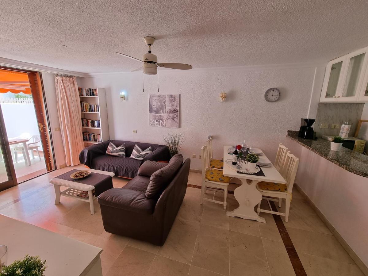 Casa Teide, Ground Floor Apartment Parque Santiago 1, Heated Pool, 100 M To Sea And Beach, Wifi Playa de las Americas  Exterior photo